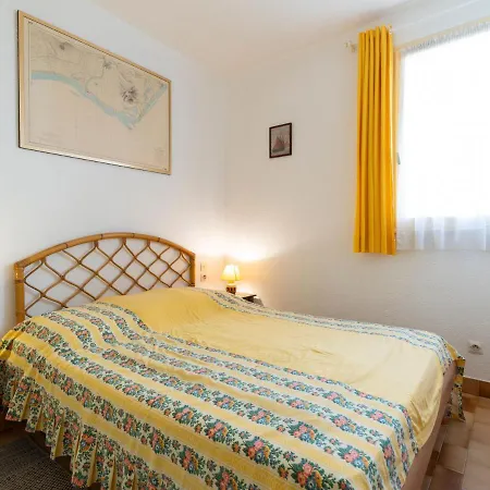 1 Bedroom Apartment For 6 Apartment Agde